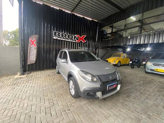 RENAULT SANDERO 1.6 STEPWAY 16V FLEX 4P AUTOMÁTICO
